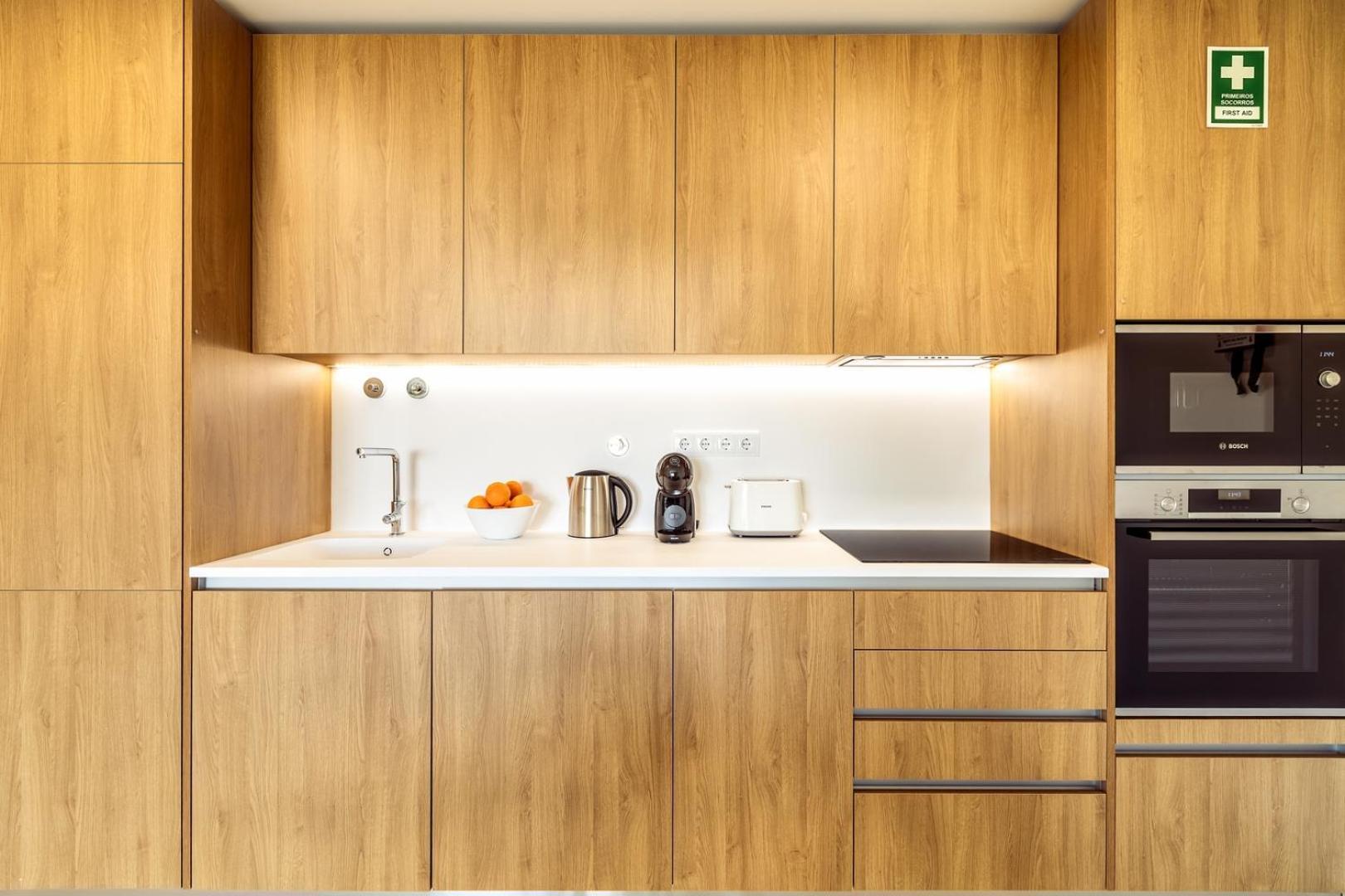 Modern 1-bed With Terrace - Apartment *