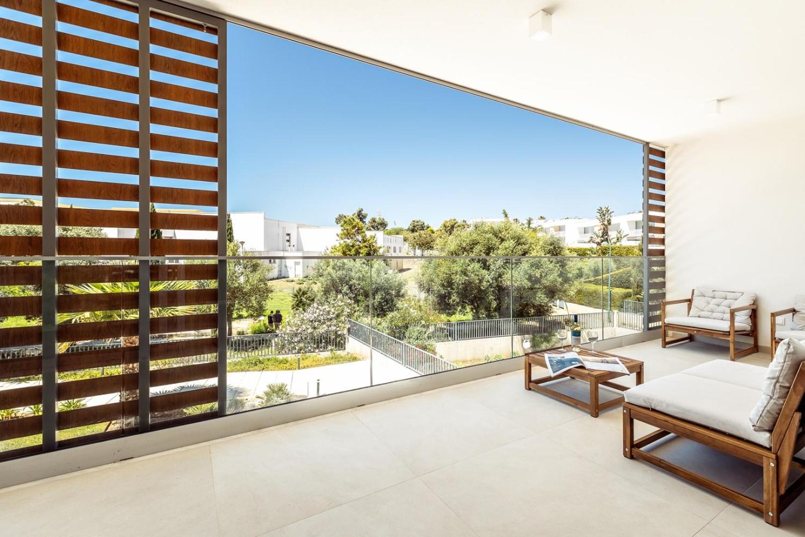 Modern 1-bed With Terrace - Apartment